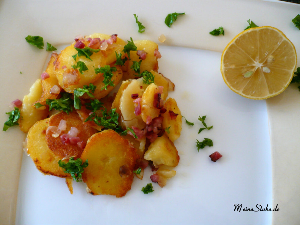 Bratkartoffeln mit Speck und Zwiebeln - Meinestube