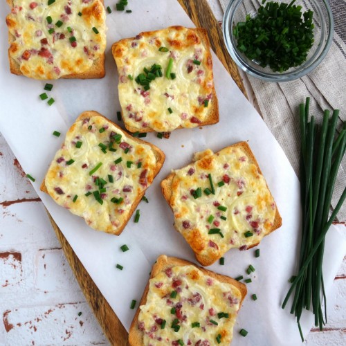 Rezept für leckere Flammkuchen Toast von meinestube