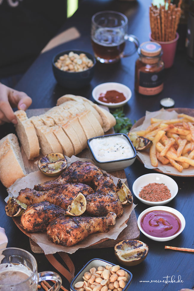 Chicken Wings mit selbst gemachten Pommes frites