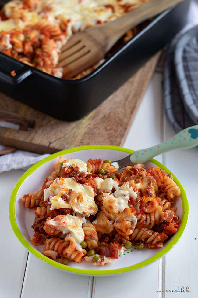 Bolognese-Auflauf mit Nudeln und Gemüse für Kinder - Meinestube