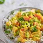Reis mit Gemüse, Soße aus Frischkäse mit oder ohne Curry