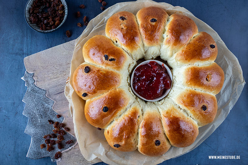 Einback Rezept mit Rosinen zum Frühstück oder Brunch - Meinestube