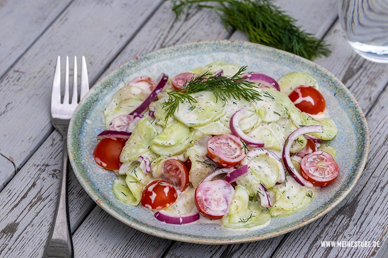 Gurken Tomaten Salat Mit Medit Sauce - Rezepte Suchen