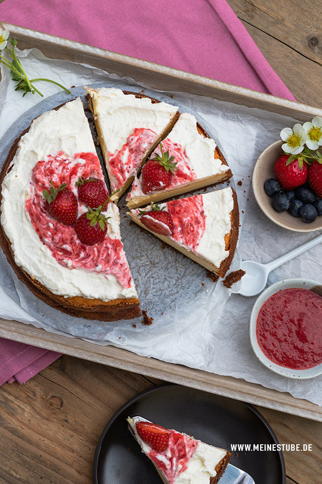 Käsekuchen mit Frischkäse und Schoko-Keksboden