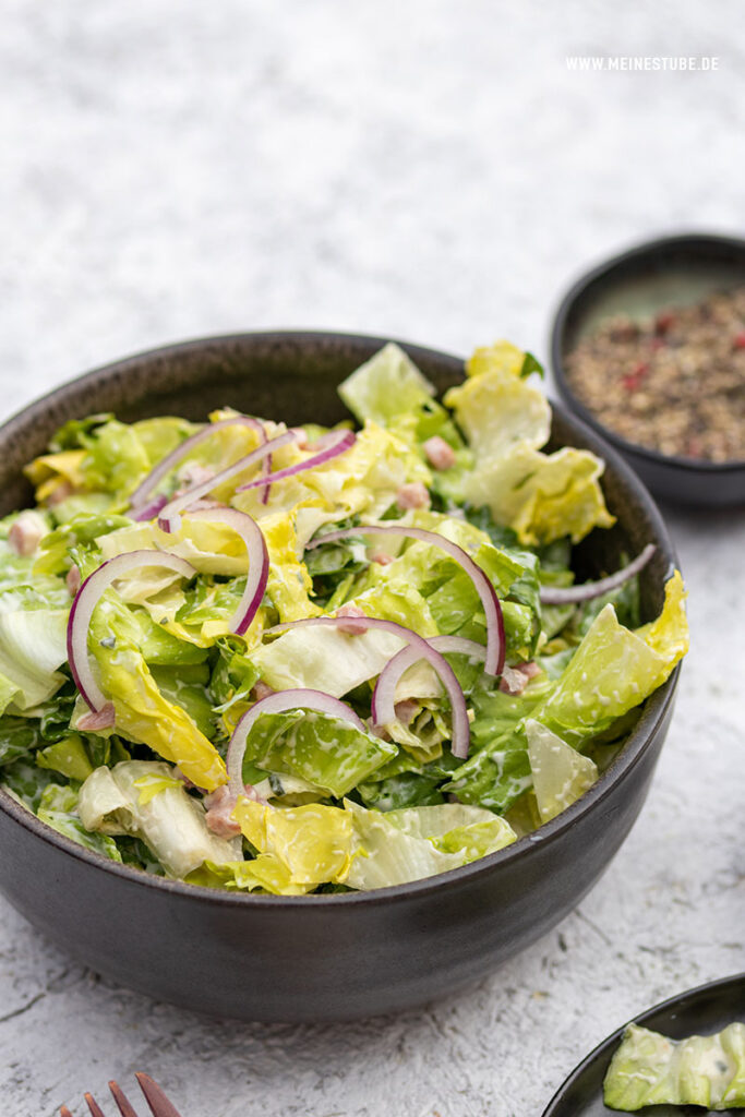 Salat mit Endivie Blättern, meinestube