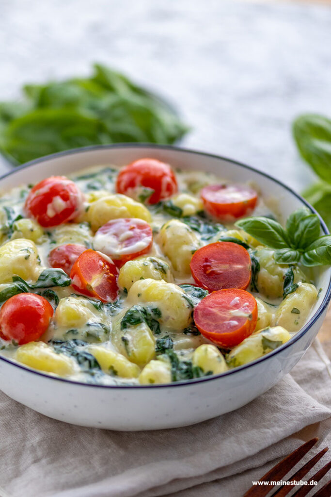 Gnocchi-Spinat-Pfanne in Sahnesoße, meinestube